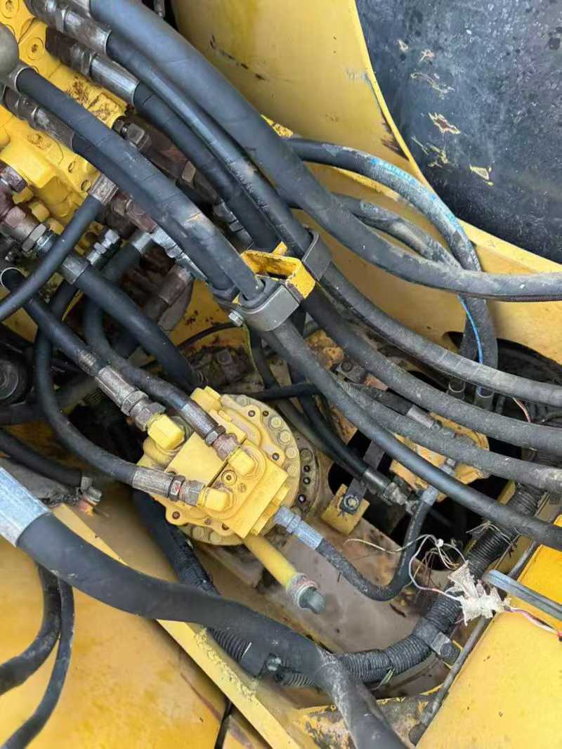 Used Komatsu PC120-6E Excavator 2016 Model / 6