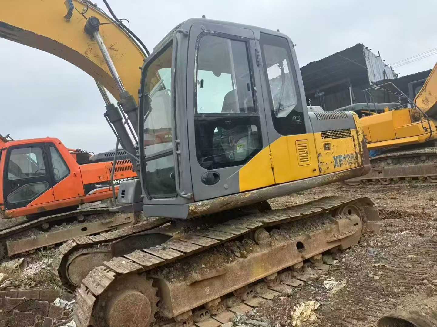 Used XCMG LW130FV Excavator 2014 Model / 9