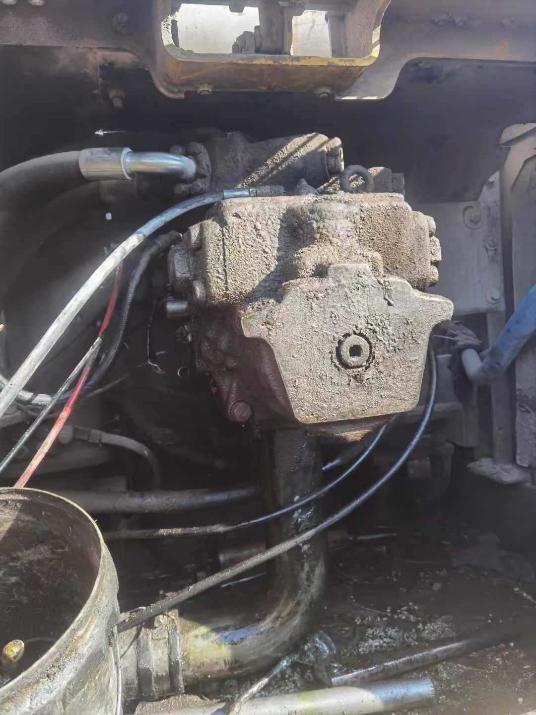 Used Komatsu PC60 Excavator 2011 Model / 6