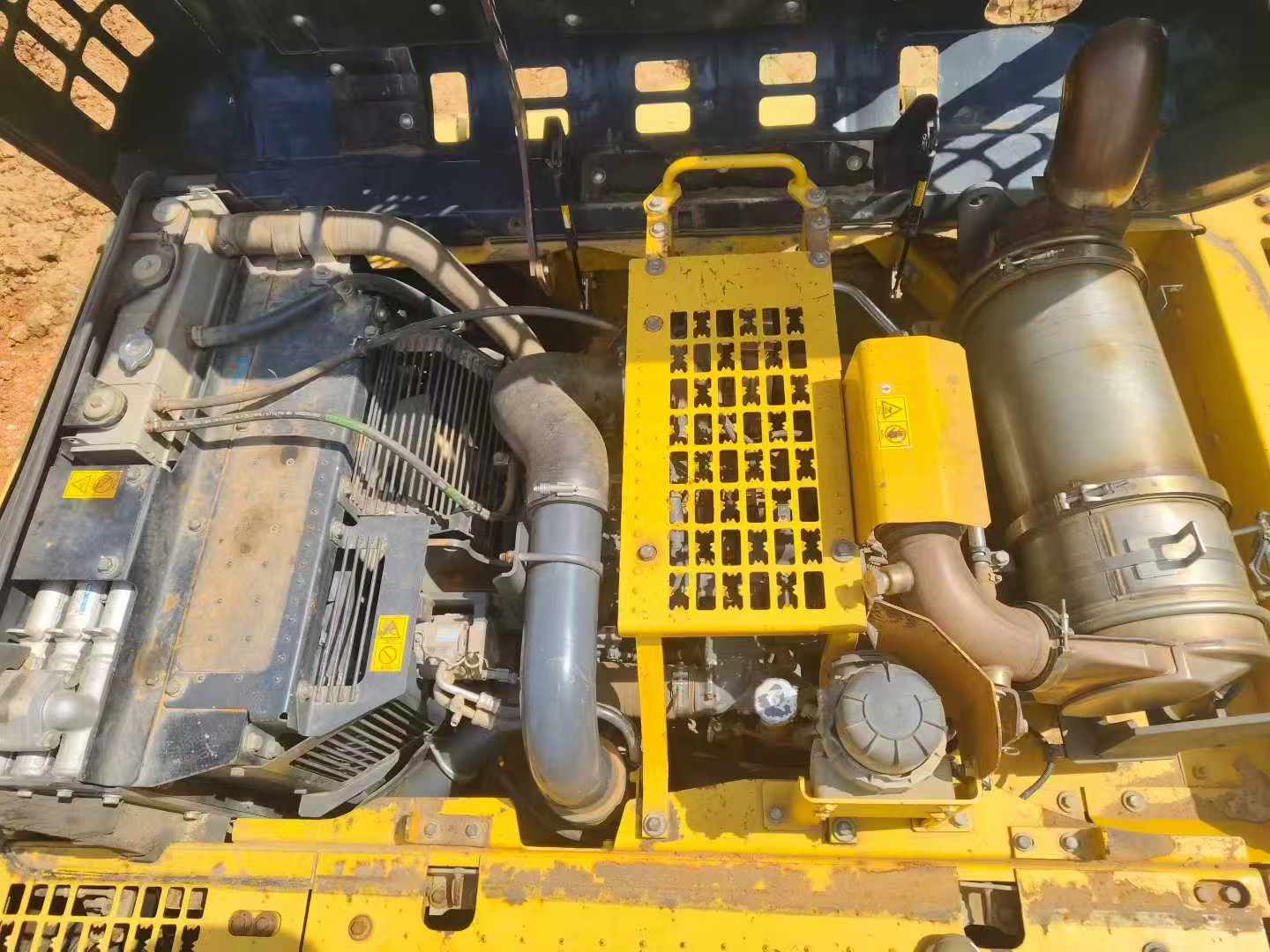 Used Komatsu PC350-10 Excavator 2016 Model / 3