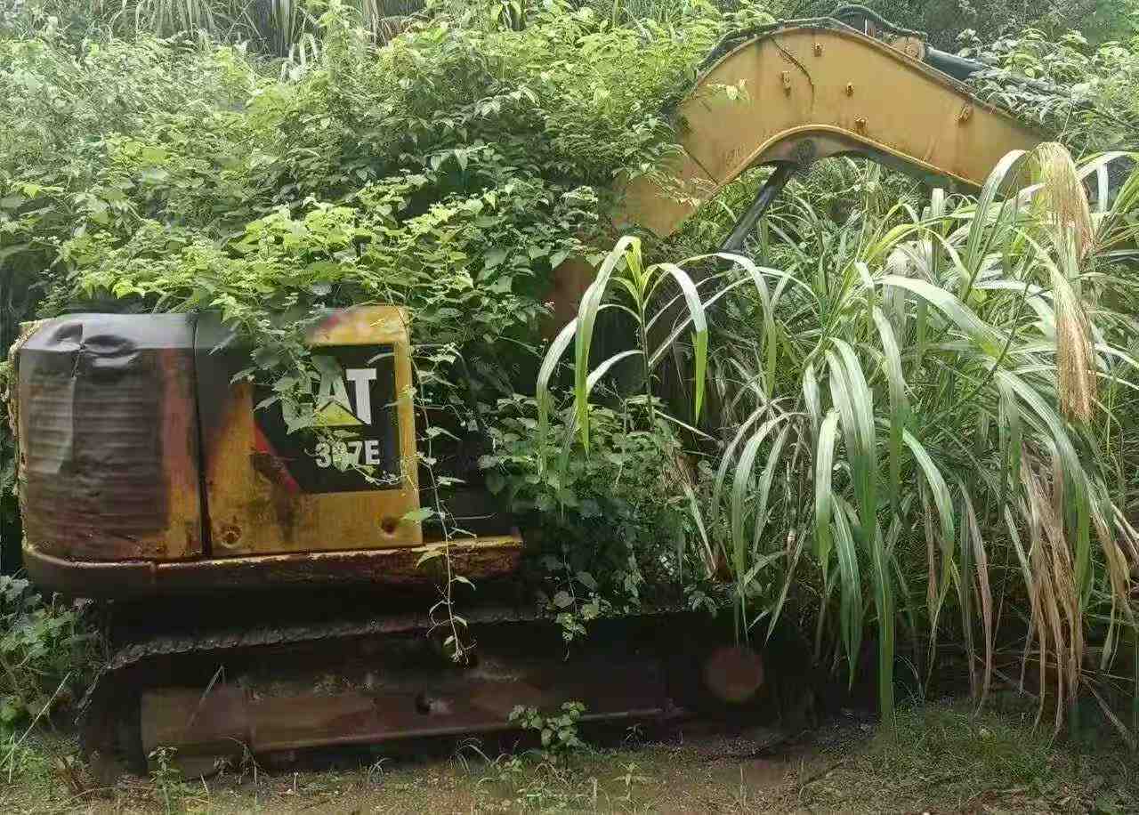 Used Caterpillar 307V2 Excavator 2016 Model / 7