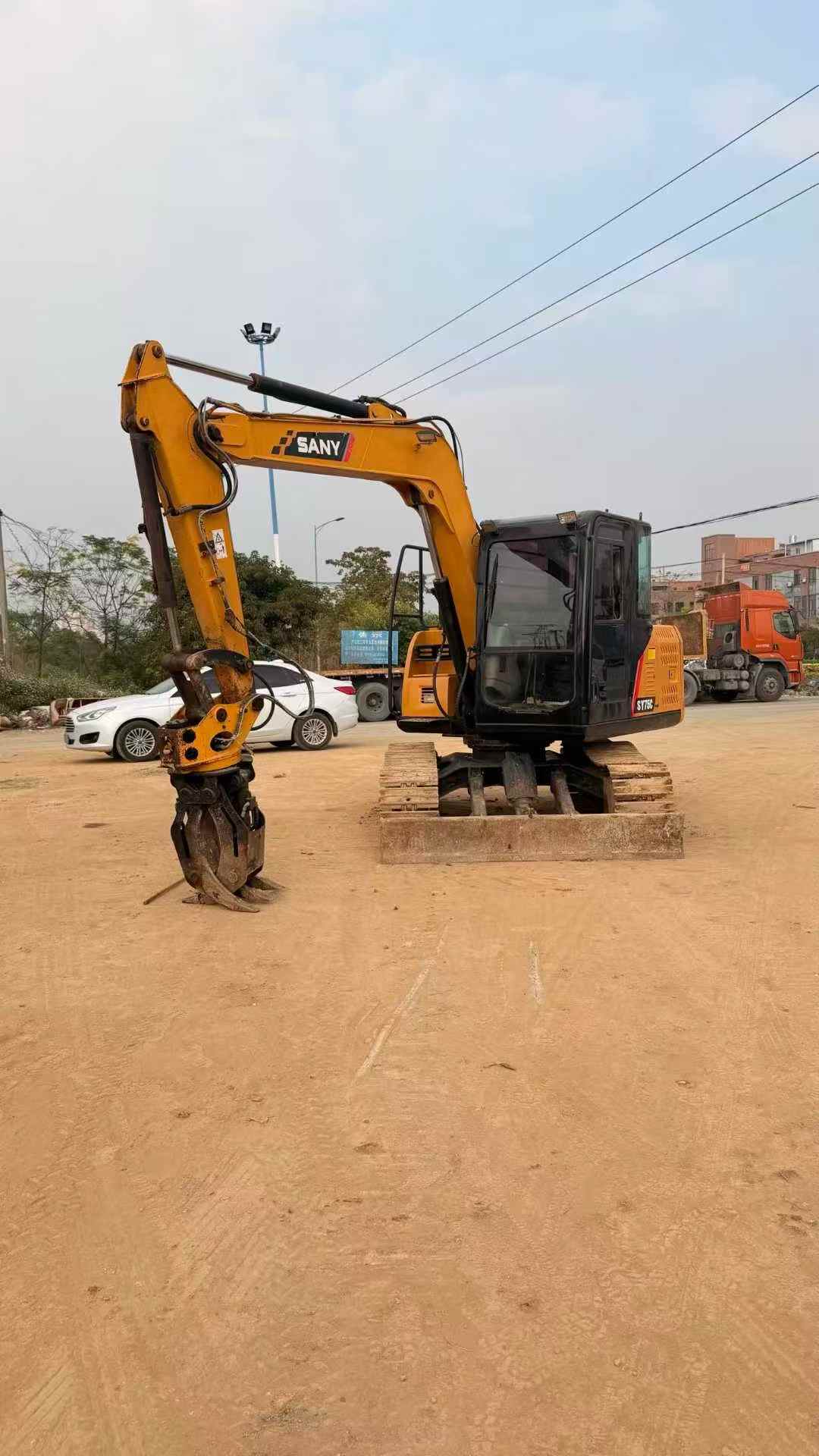 Used Sany SY75 Excavator 2016 Model / 3