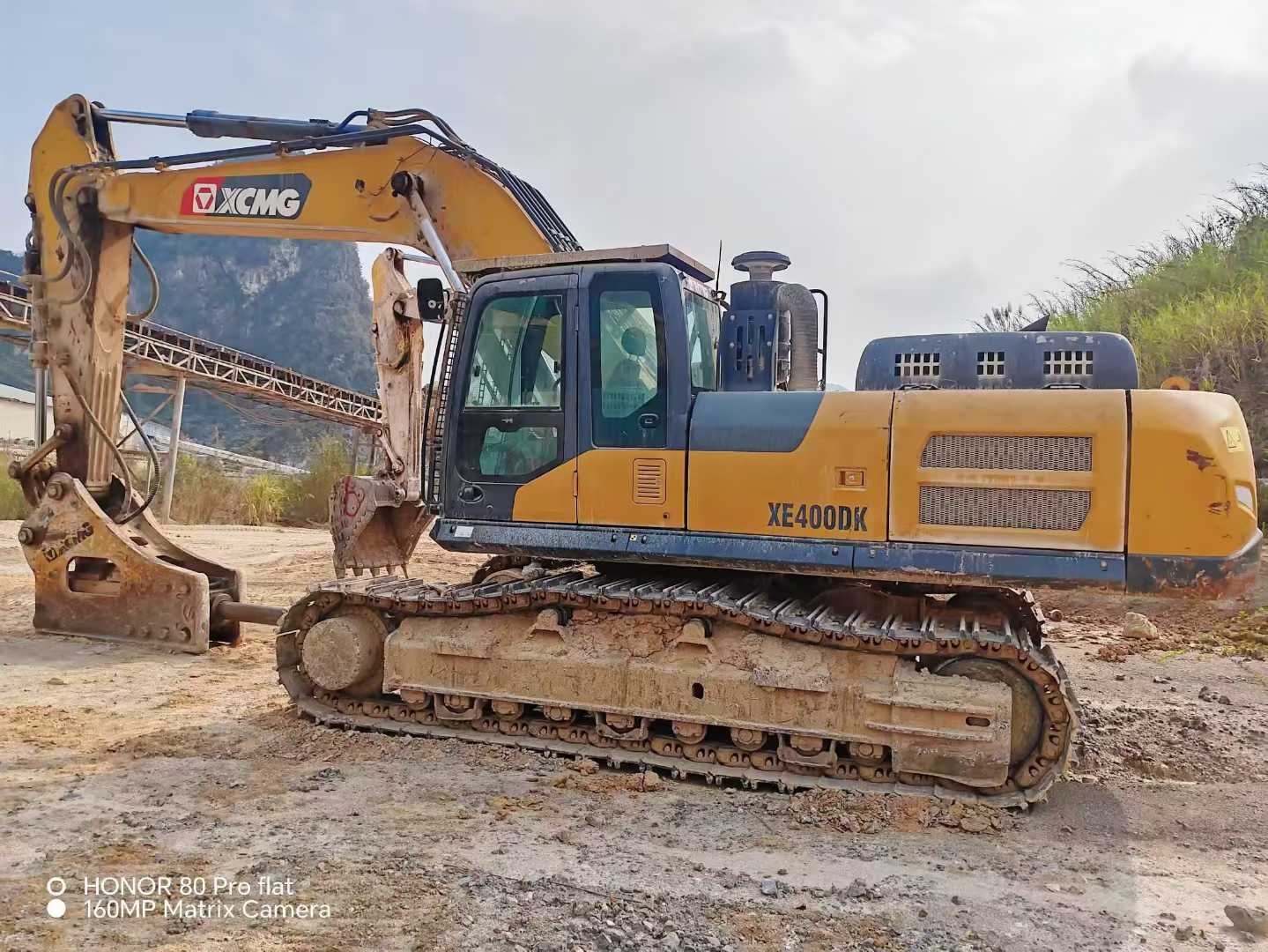 Used Komatsu PC90 Excavator 2020 Model / 2