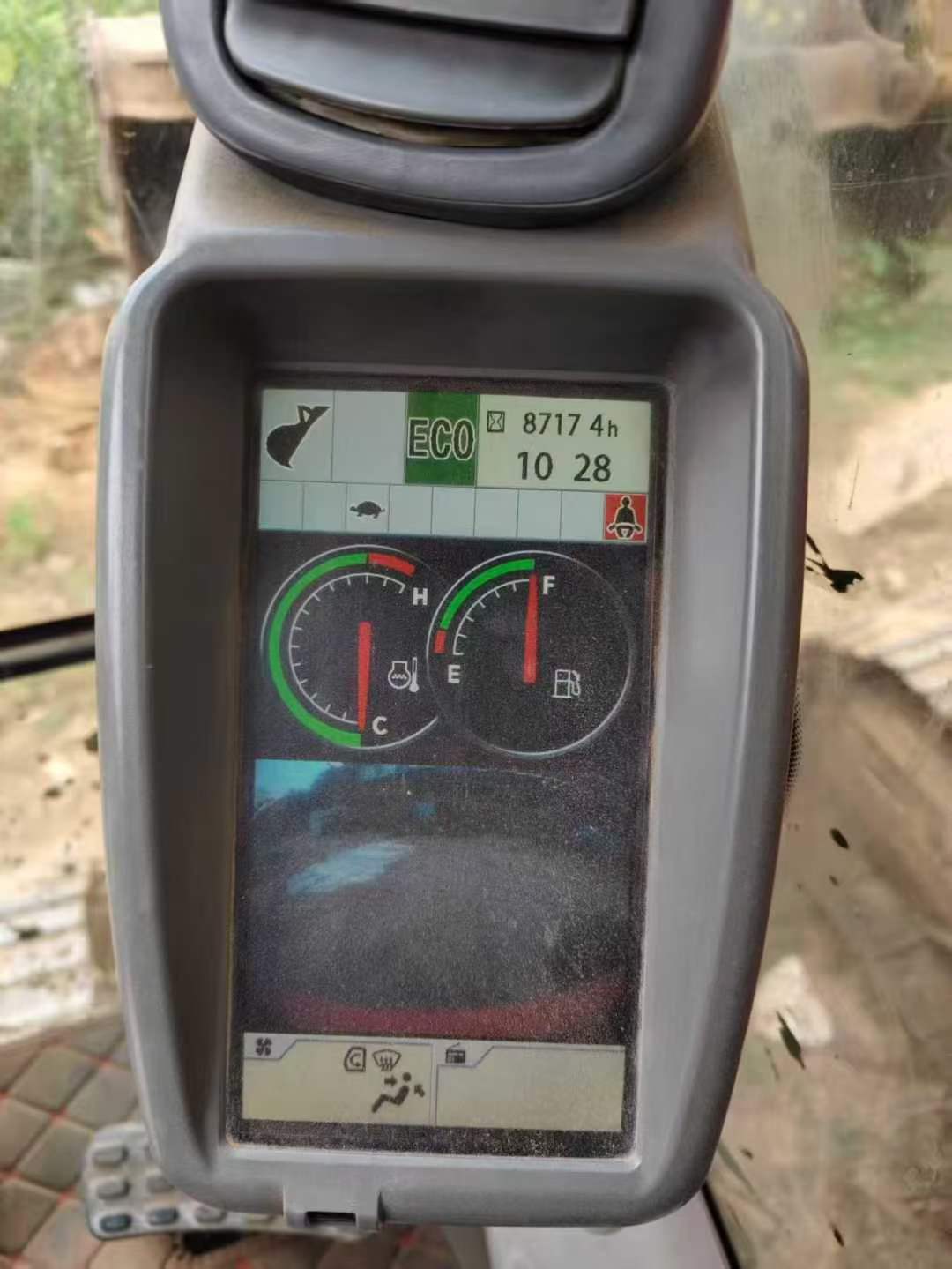 Used Hitachi ZAXIS200 Excavator 2016 Model / 5