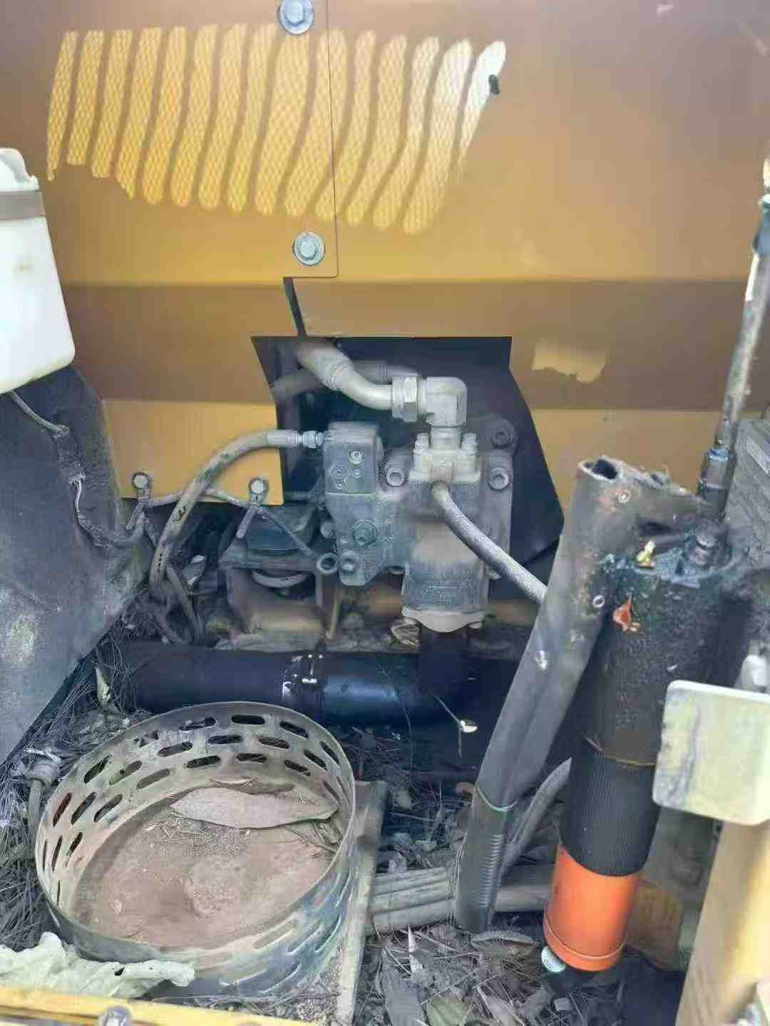 Used XCMG XE80D Excavator 2018 Model / 7