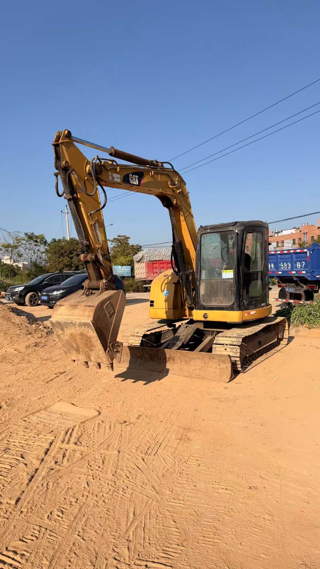 Used Caterpillar CT08 Excavator 2016 Model / 4