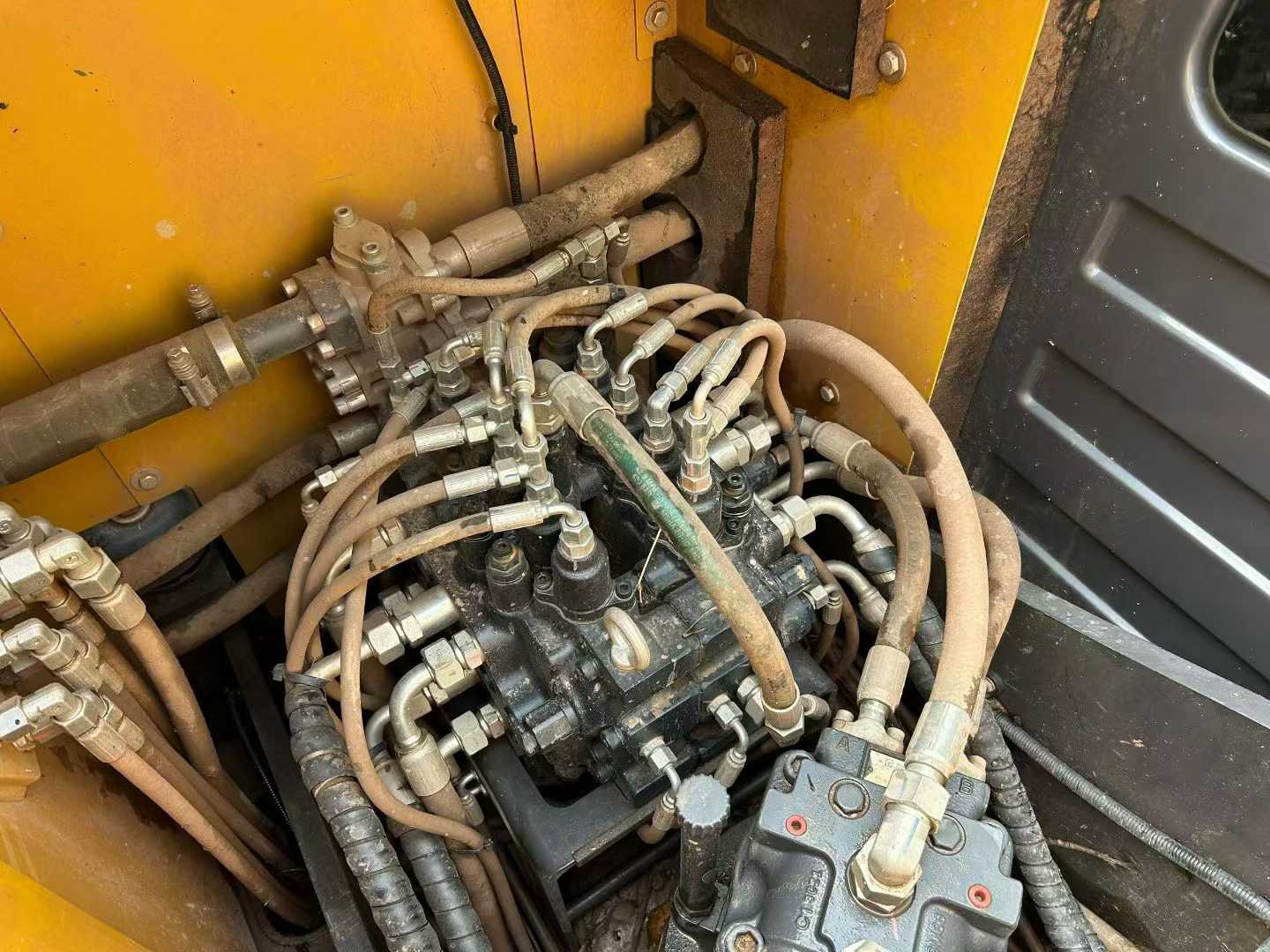 Used XCMG XE135GA Excavator 2024 Model / 7