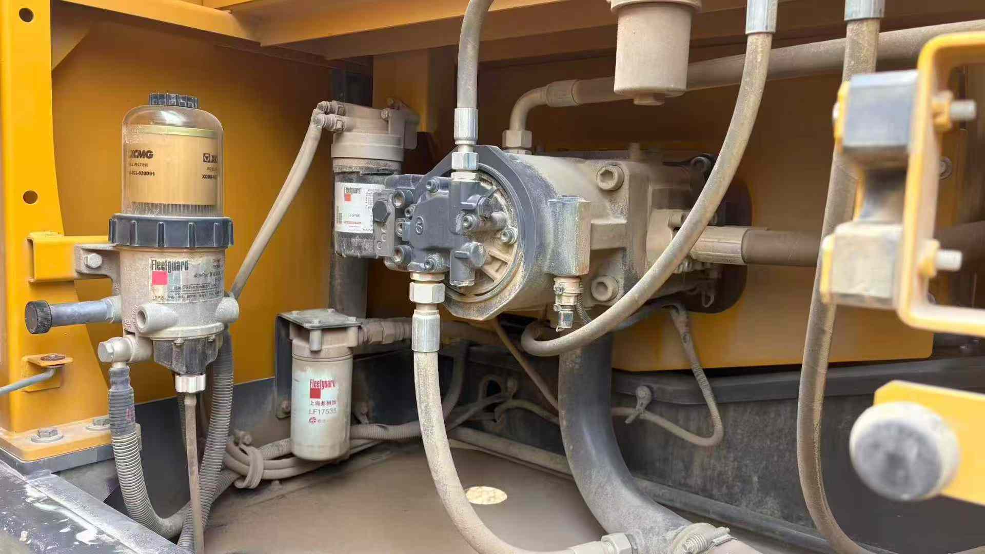 Buy XCMG LW200 Used Excavator / 7 Used XCMG LW200 Excavator 2016 Model / 7