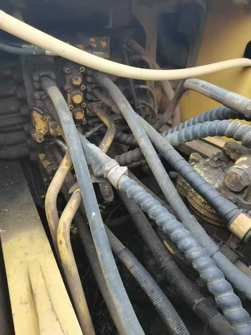 Buy Komatsu PC240-11M0 Used Excavator / 4 Used Komatsu PC240-11M0 Excavator 2009 Model / 4