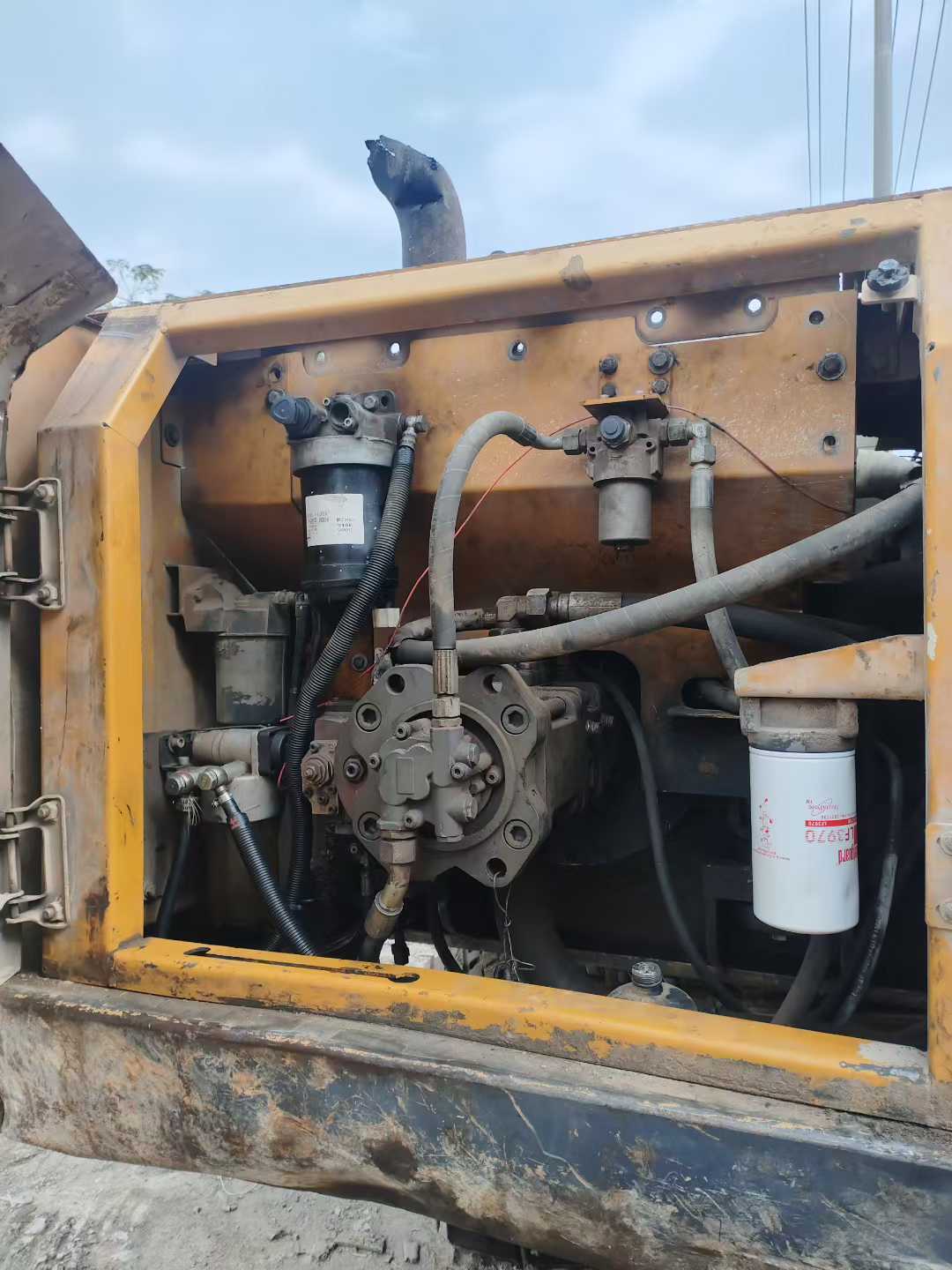 Buy XCMG LW200 Used Excavator / 6 Used XCMG LW200 Excavator 2018 Model / 6