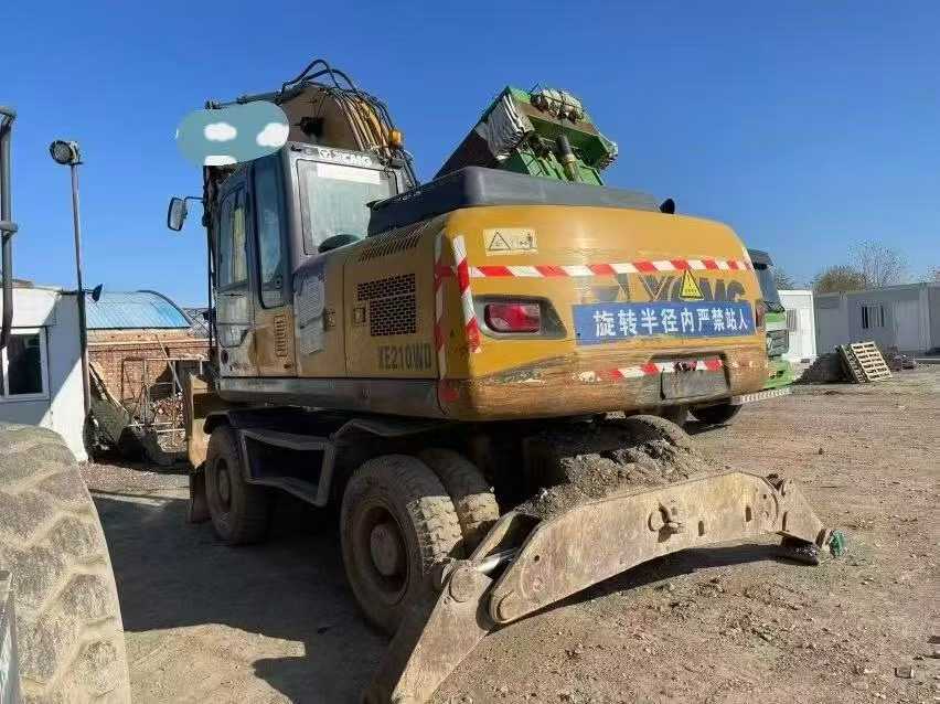 Used XCMG XE210 Excavator 2021 Model / 2