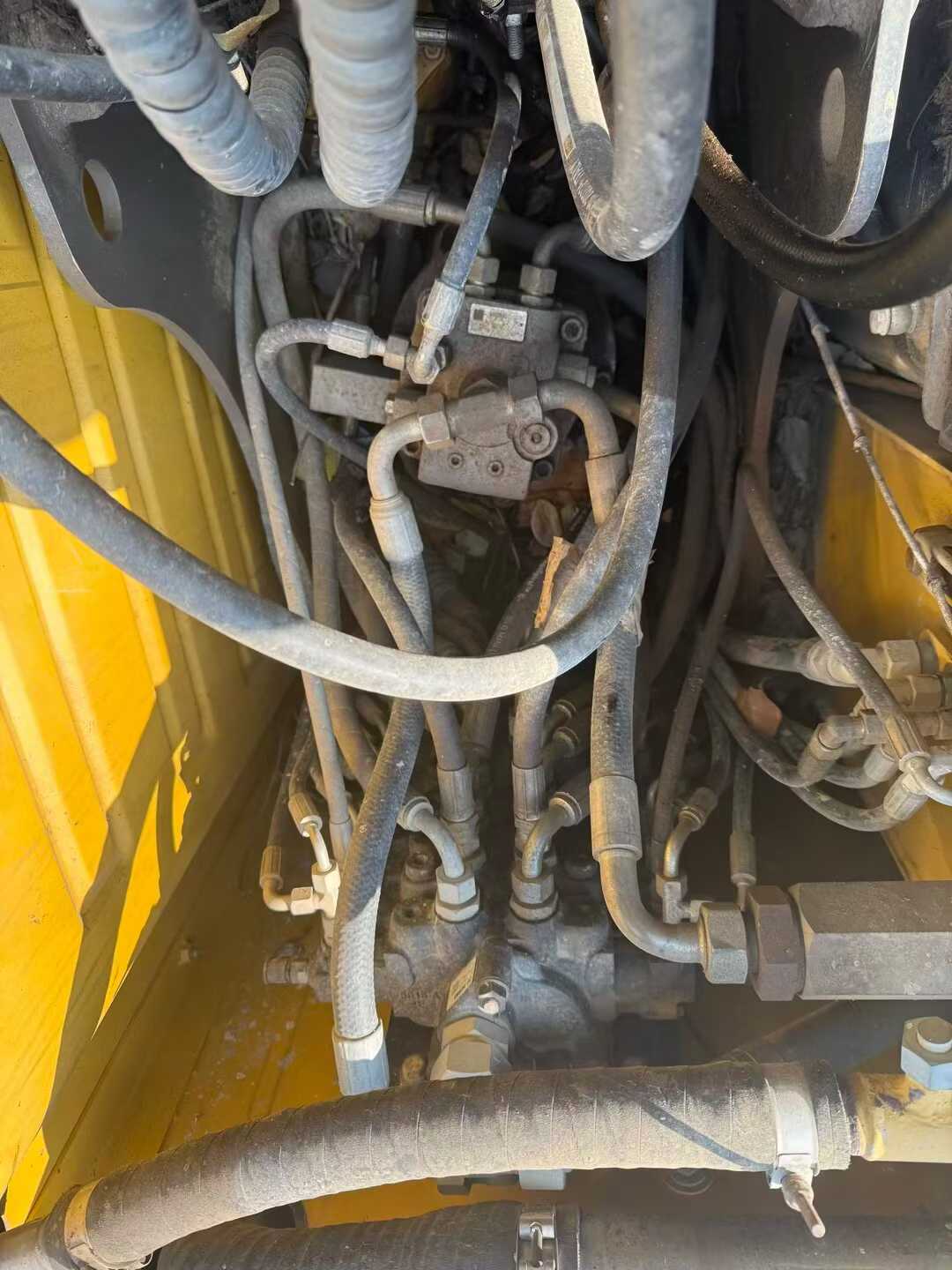 Buy XCMG XE80 Used Excavator / 8 Used XCMG XE80 Excavator 2015 Model / 8