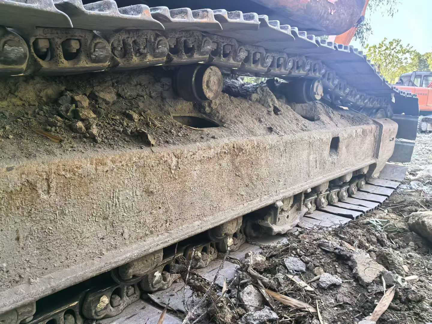 Buy Hitachi ZAXIS200 Used Excavator / 4 Used Hitachi ZAXIS200 Excavator 2016 Model / 4