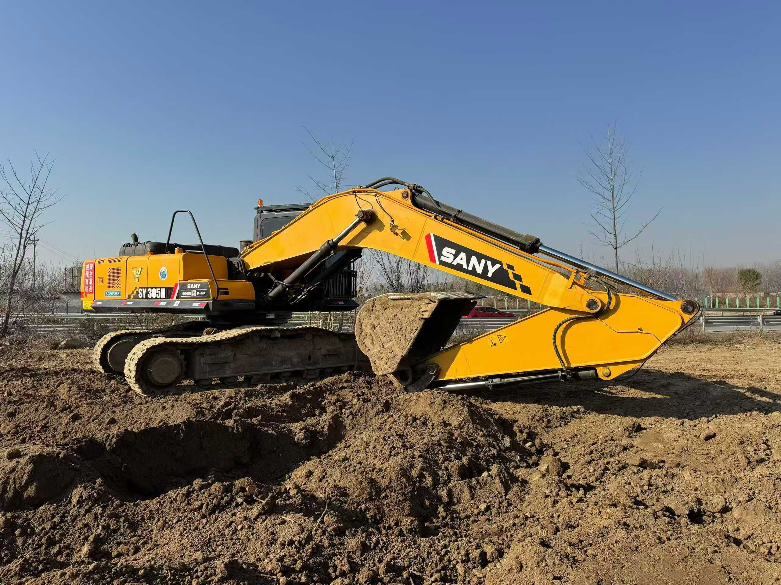 Used Sany SY305-9 Excavator 2016 Model / 2