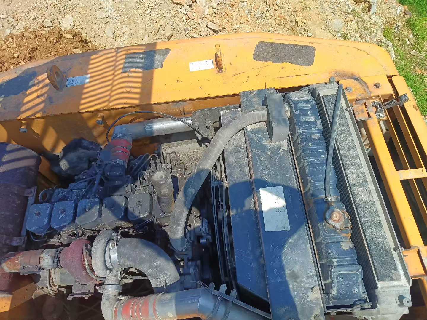 Buy Hyundai R215VSN Used Excavator / 3 Used Hyundai R215VSN Excavator 2014 Model / 3