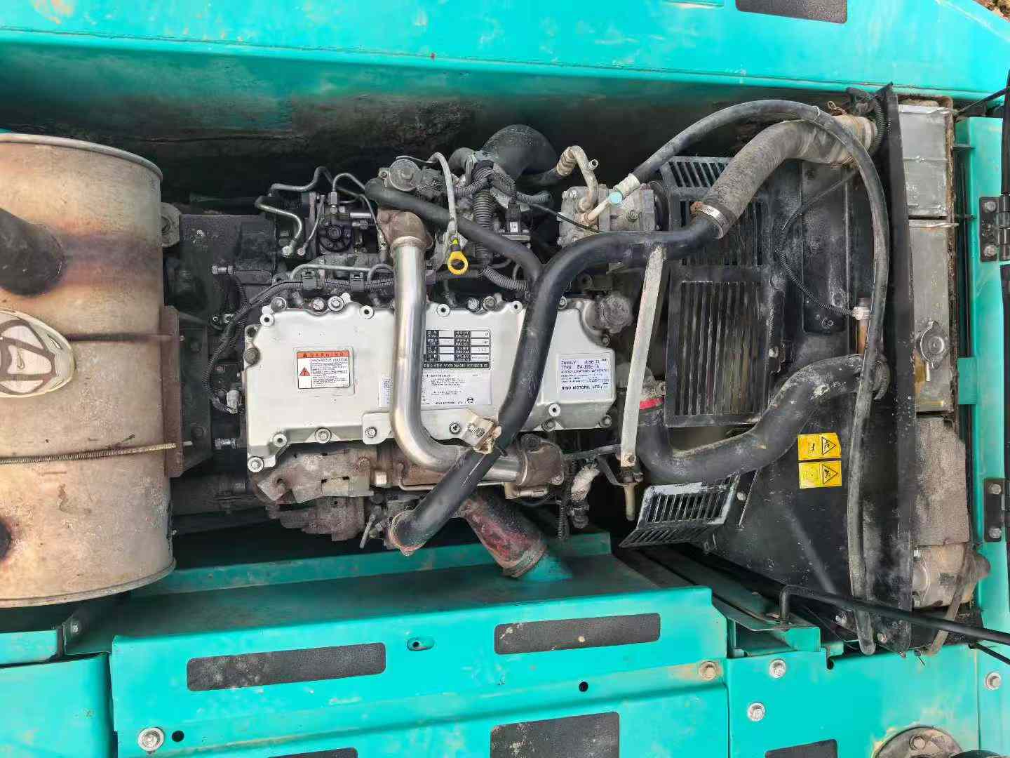 Buy Kobelco SK200 Used Excavator / 2 Used Kobelco SK200 Excavator 2016 Model / 2