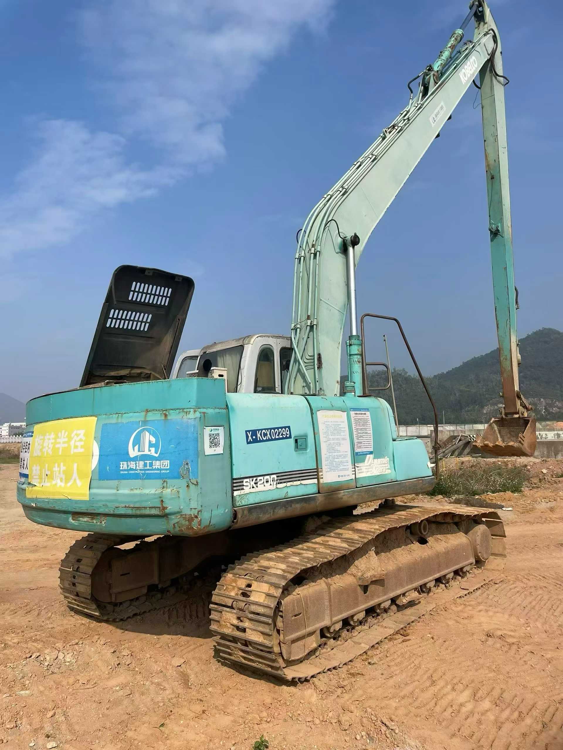 Used Caterpillar CT20 Excavator 2016 Model / 4