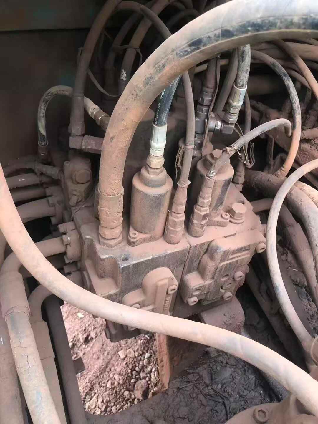 Buy Kobelco SK200-8 Used Excavator / 3 Used Kobelco SK200-8 Excavator 2016 Model / 3