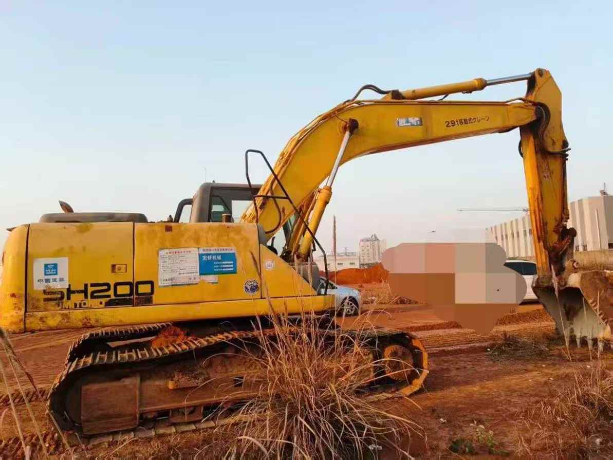 Buy Sumitomo SH200-5 Used Excavator / 3 Used Sumitomo SH200-5 Excavator 2016 Model / 3