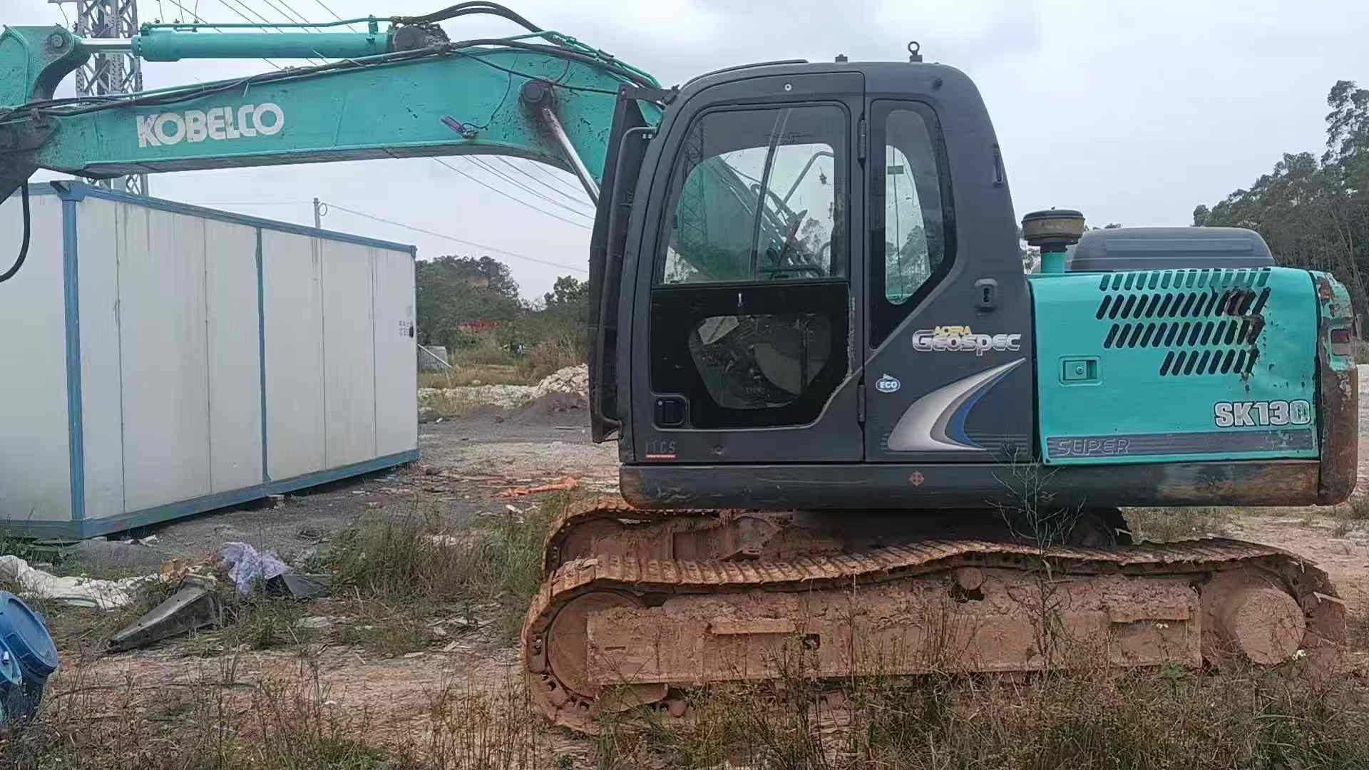 Buy Kobelco SK130 Used Excavator / 1