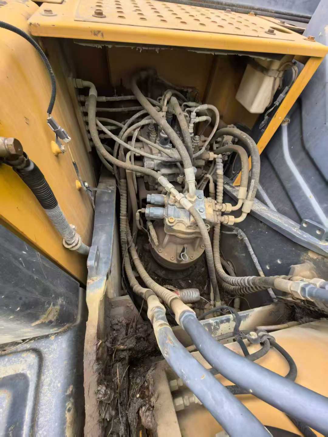 Buy XCMG XE135GA Used Excavator / 4 Used XCMG XE135GA Excavator 2019 Model / 4