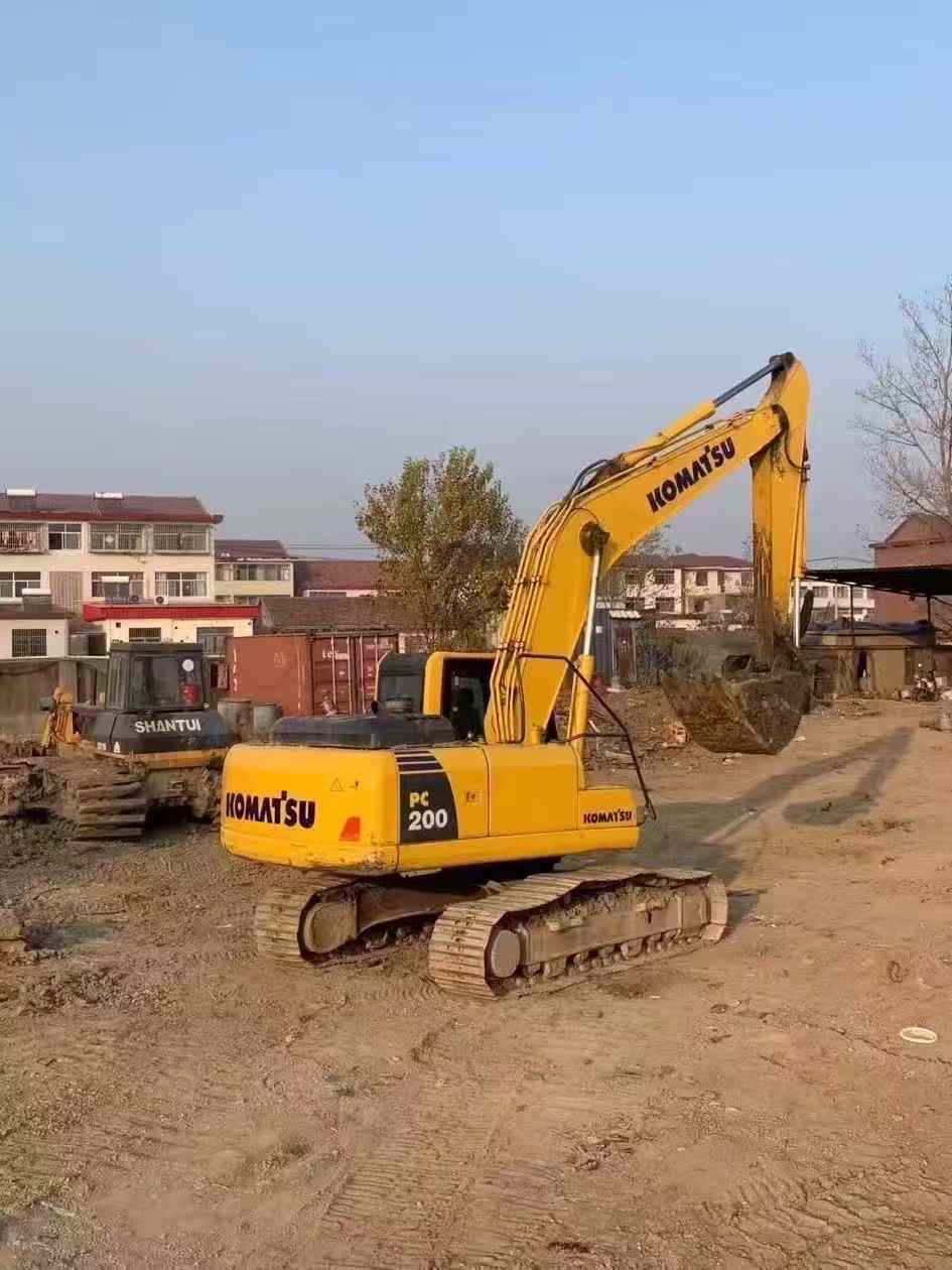 Buy Komatsu PC200-8 Used Excavator / 2 Used Komatsu PC200-8 Excavator 2018 Model / 2