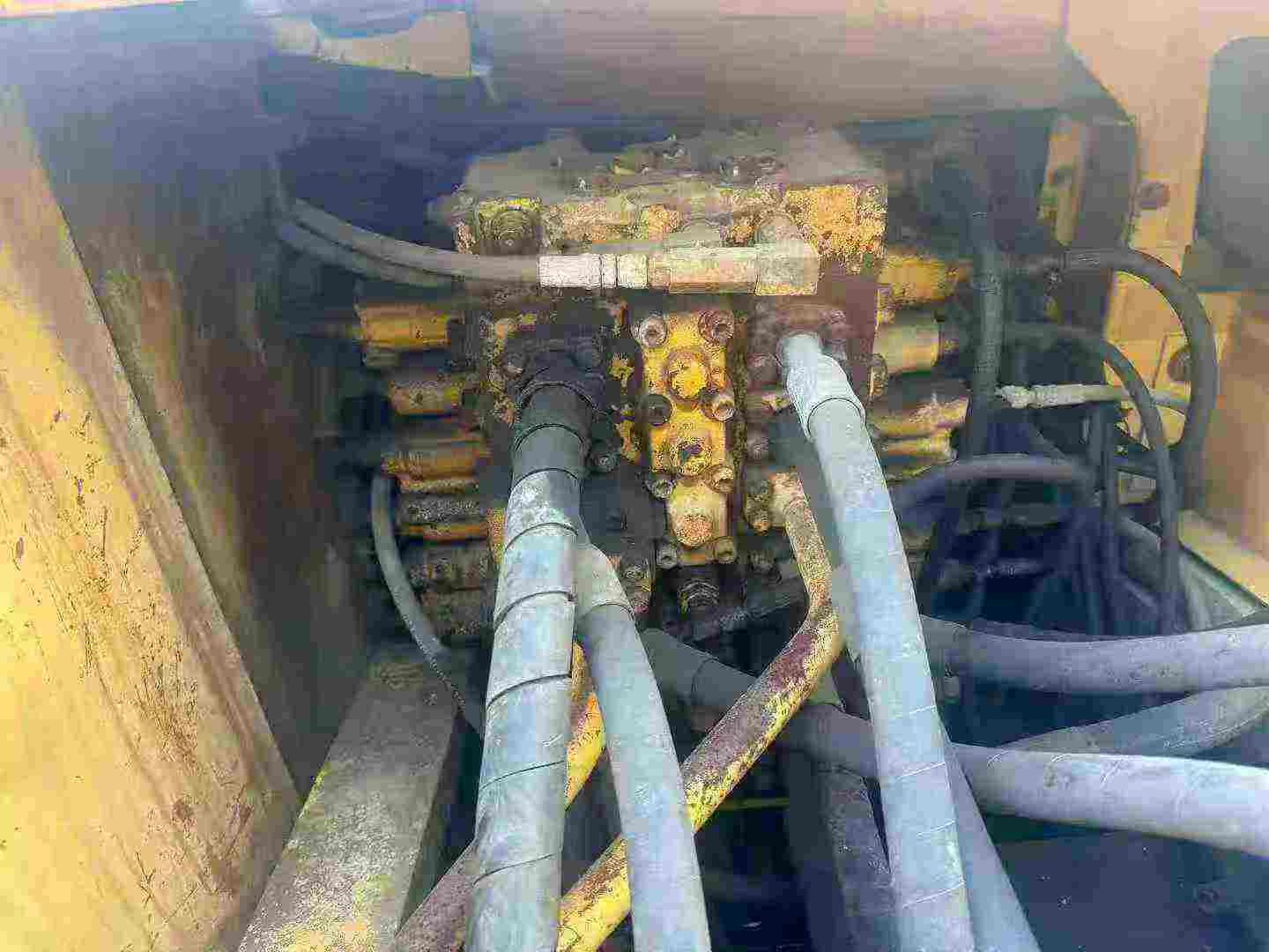 Buy Komatsu PC240LC-8 Used Excavator / 4 Used Komatsu PC240LC-8 Excavator 2016 Model / 4