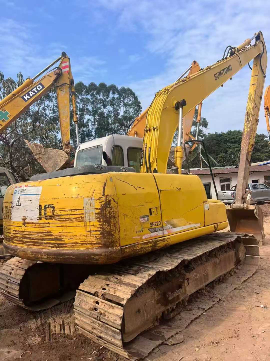 Buy Sumitomo SH120-3 Used Excavator / 2 Used Sumitomo SH120-3 Excavator 2016 Model / 2