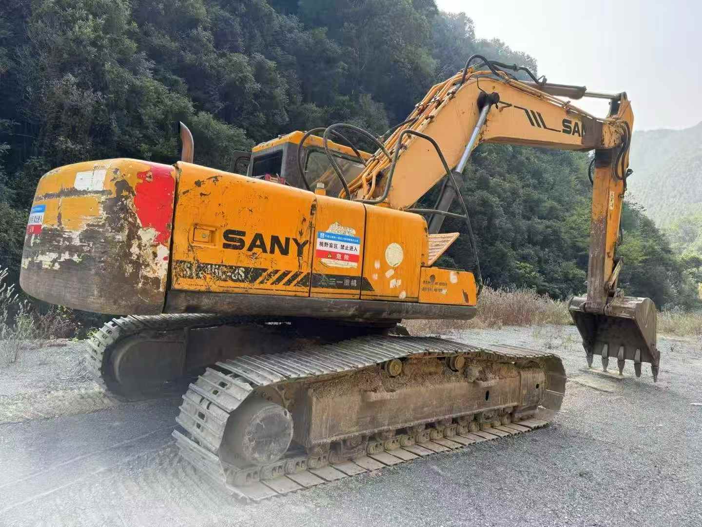 Buy Sany SY215ACE Used Excavator / 1