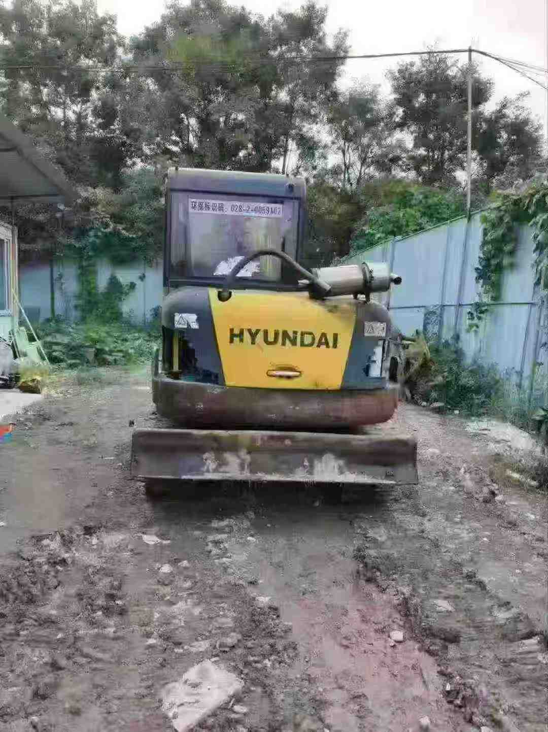 Buy Hyundai HX60 Used Excavator / 1