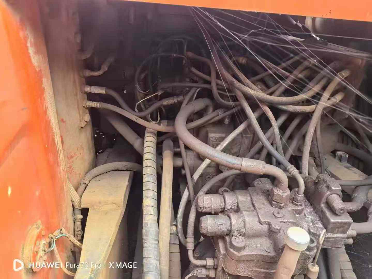 Used Hitachi ZAXIS200 Excavator 2016 Model / 3