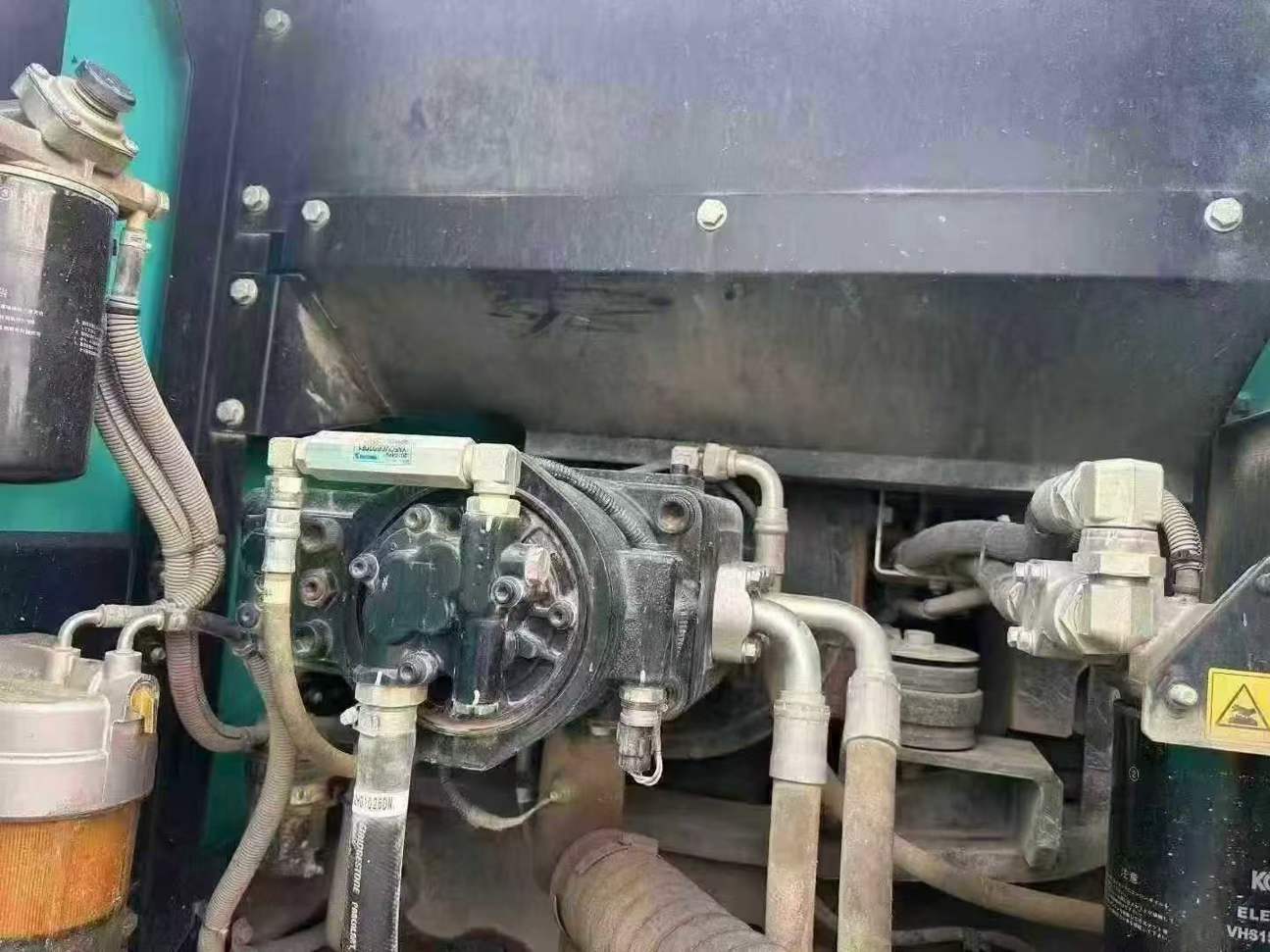 Buy Kobelco SK200 Used Excavator / 6 Used Kobelco SK200 Excavator 2020 Model / 6