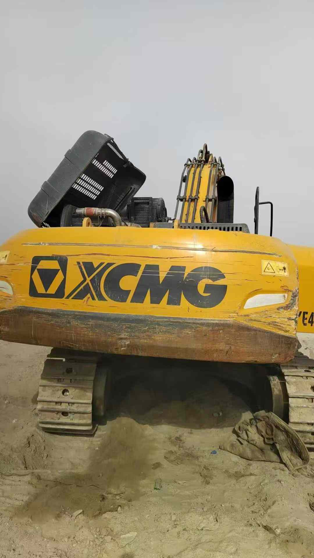 Buy XCMG XE400DK Used Excavator / 2 Used XCMG XE400DK Excavator 2020 Model / 2