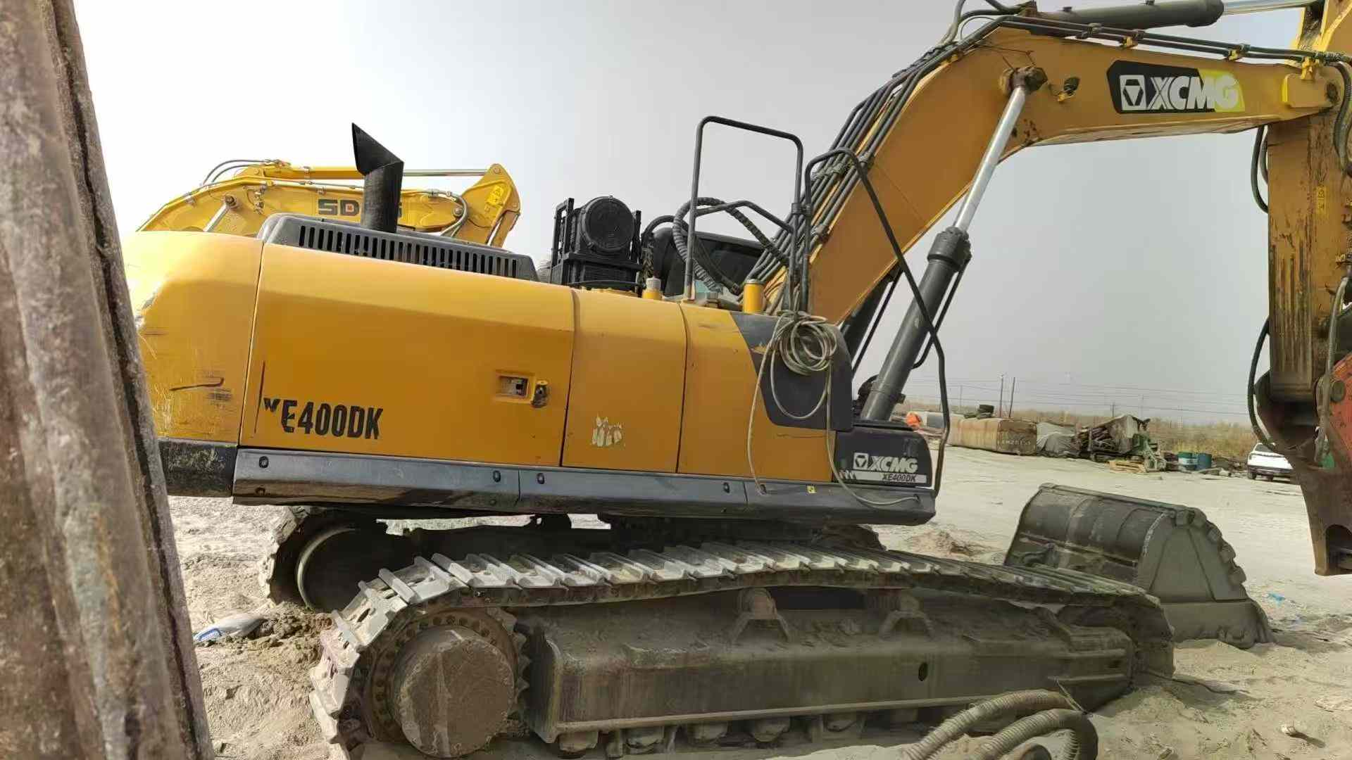 Buy XCMG XE400DK Used Excavator / 1
