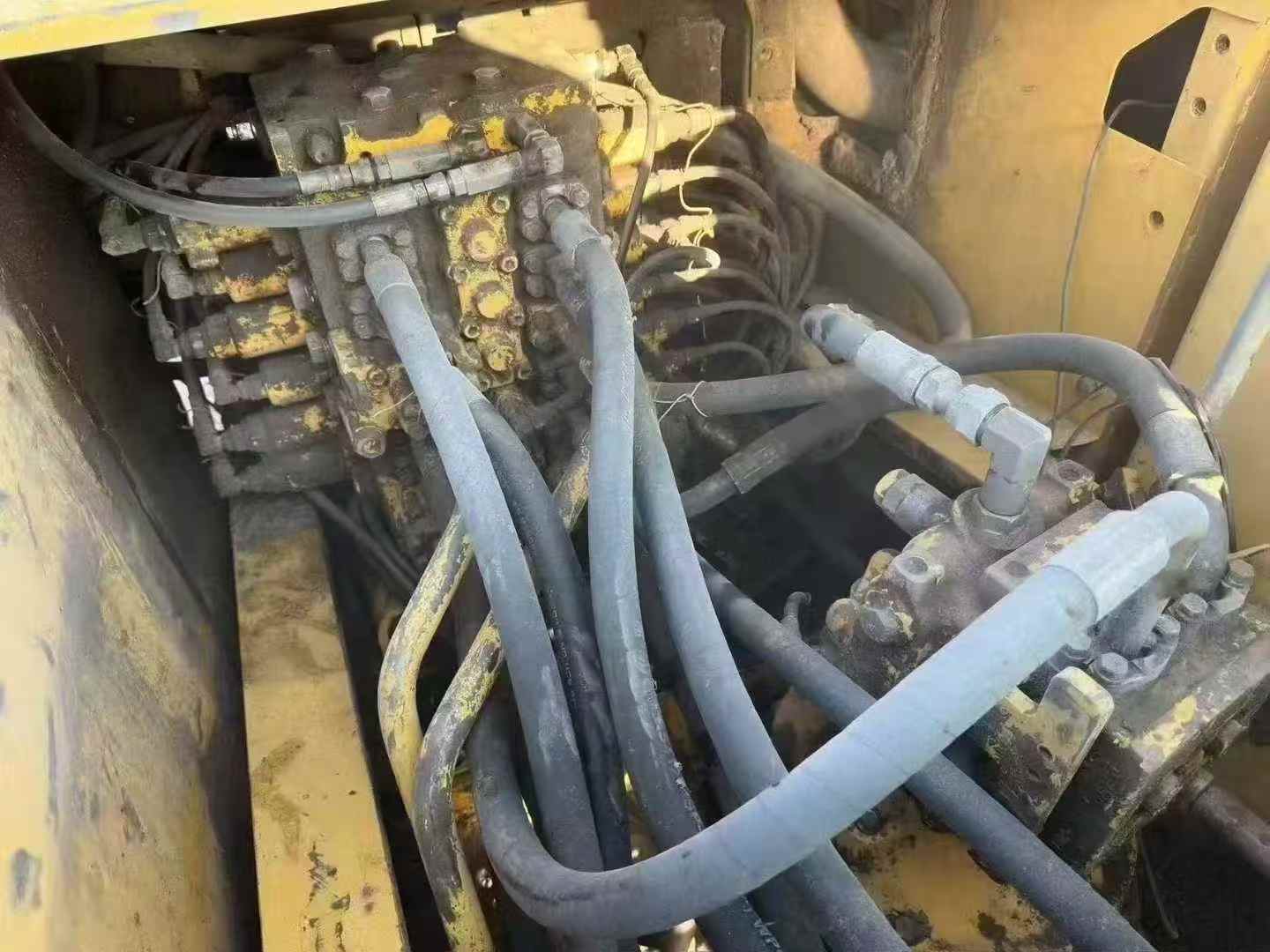 Buy Komatsu PC200 Used Excavator / 4 Used Komatsu PC200 Excavator 2016 Model / 4