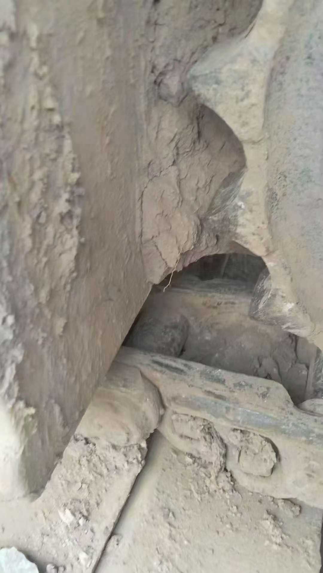 Buy Kobelco SK210 Used Excavator / 6 Used Kobelco SK210 Excavator 2011 Model / 6