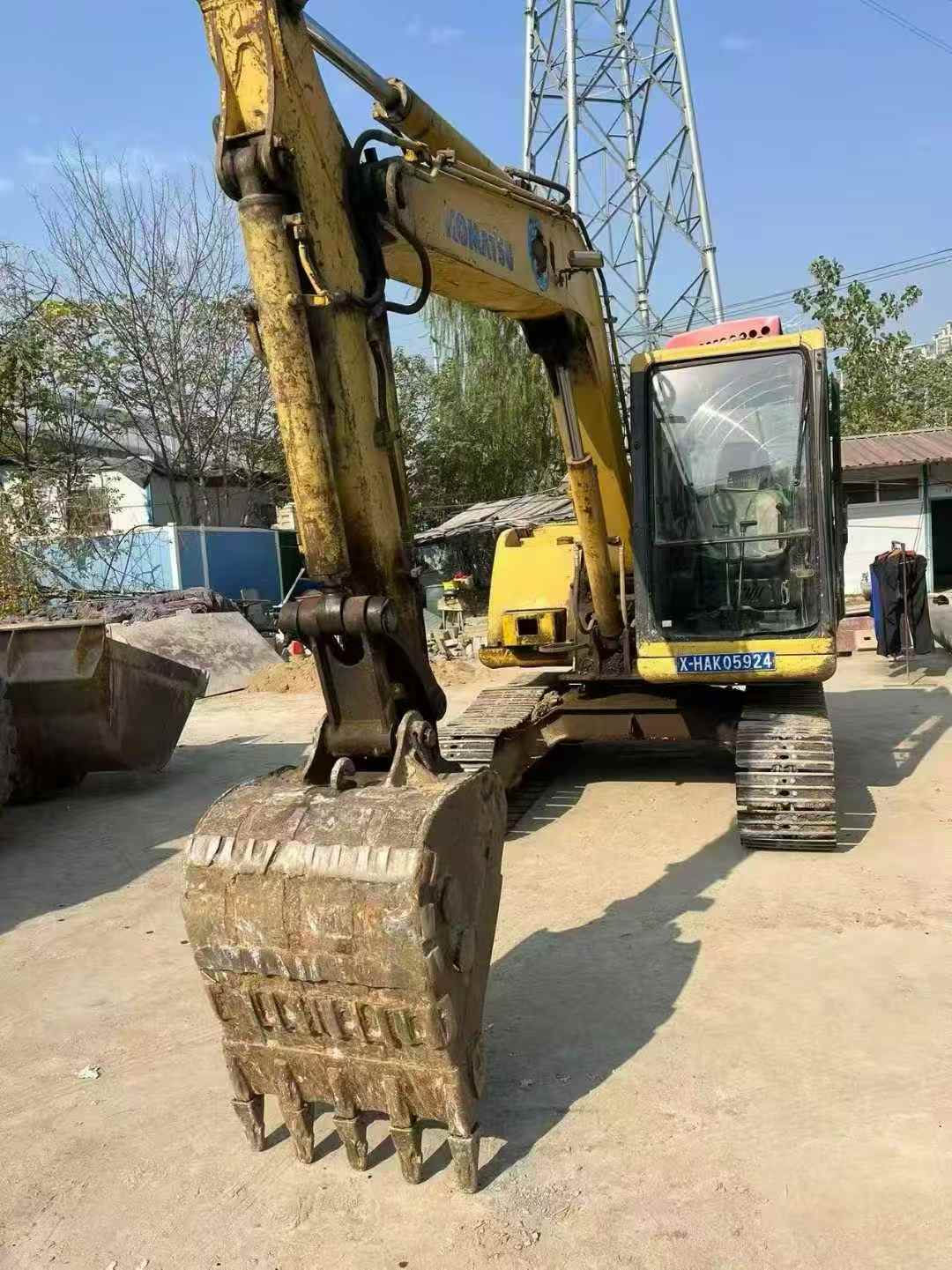 Buy Komatsu PC60-7 Used Excavator / 3 Used Komatsu PC60-7 Excavator 2016 Model / 3