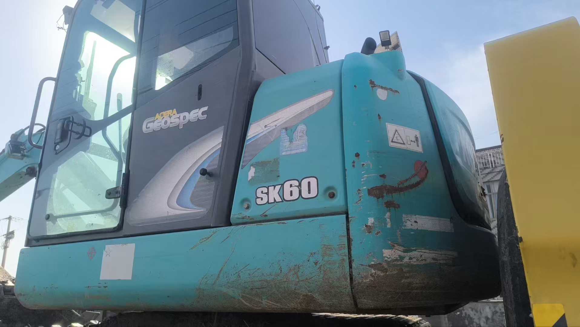Buy Kobelco SK60 Used Excavator / 3 Used Kobelco SK60 Excavator 2016 Model / 3