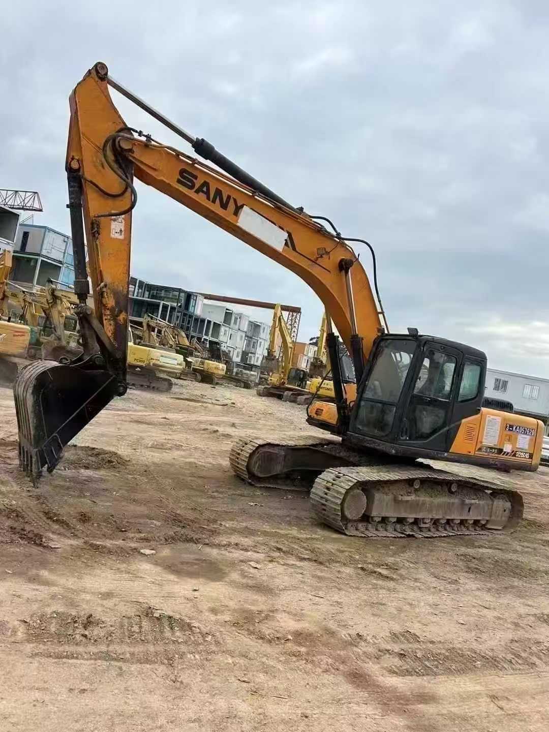 Buy Sany SY215W Used Excavator / 9 Used Sany SY215W Excavator 2016 Model / 9