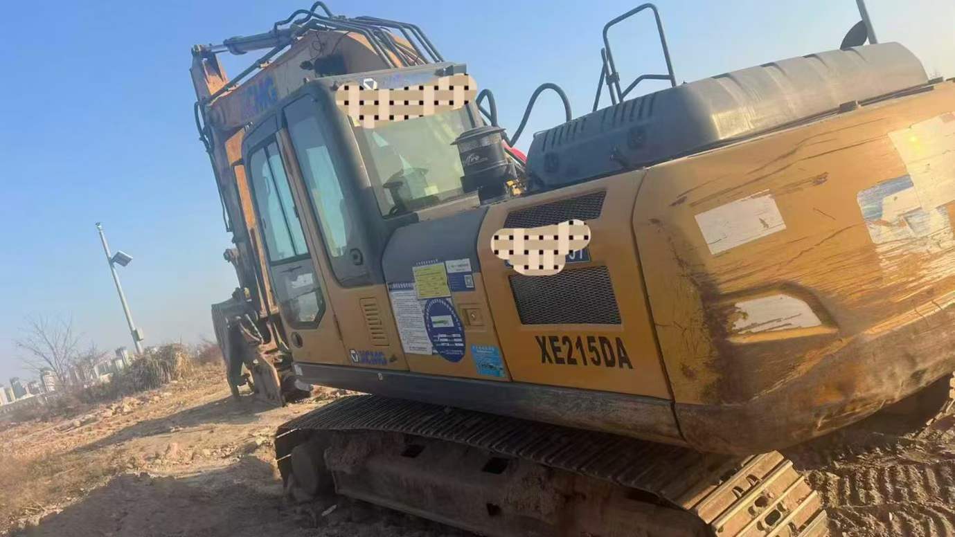 Buy XCMG LW200 Used Excavator / 3 Used XCMG LW200 Excavator 2018 Model / 3