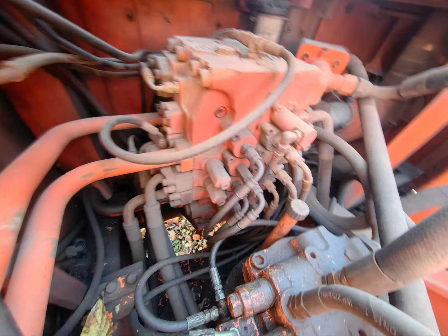 Buy Doosan S225 Used Excavator / 1