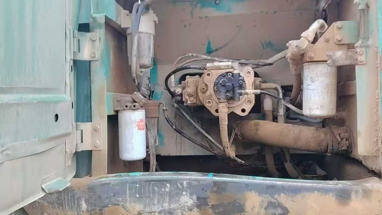 Used Kobelco SK350LC8 Excavator 2016 Model / 8