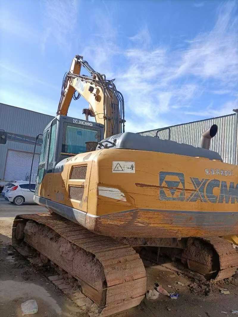 Buy XCMG XE60 Used Excavator / 3 Used XCMG XE60 Excavator 2020 Model / 3