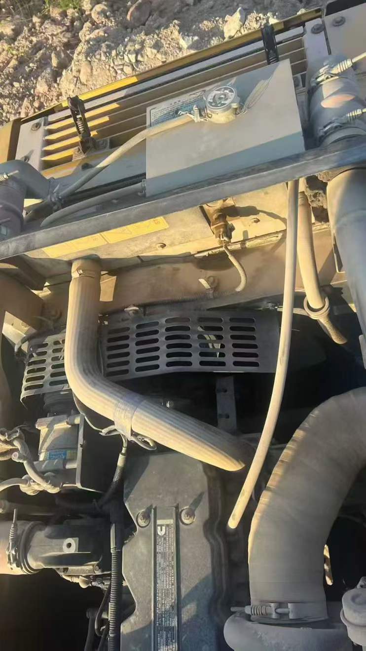 Buy XCMG LW200 Used Excavator / 7 Used XCMG LW200 Excavator 2018 Model / 7