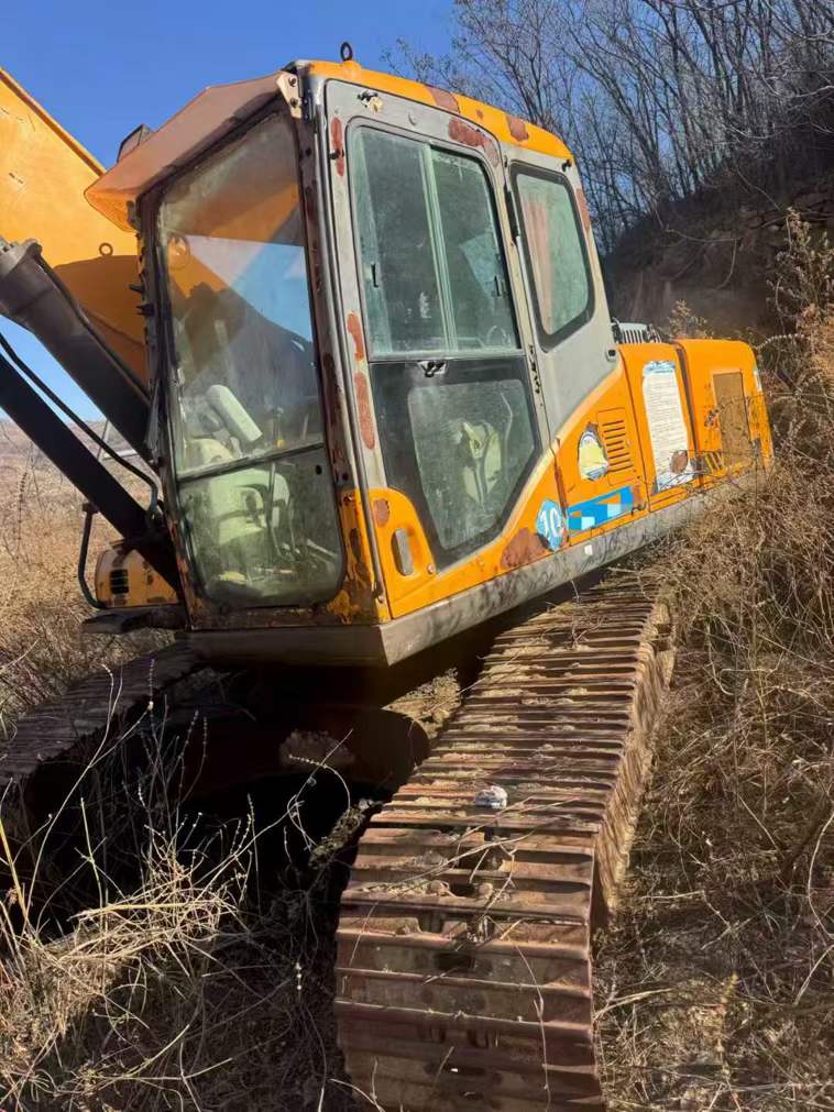 Buy Sany SY215C-8S Used Excavator / 3 Used Sany SY215C-8S Excavator 2010 Model / 3