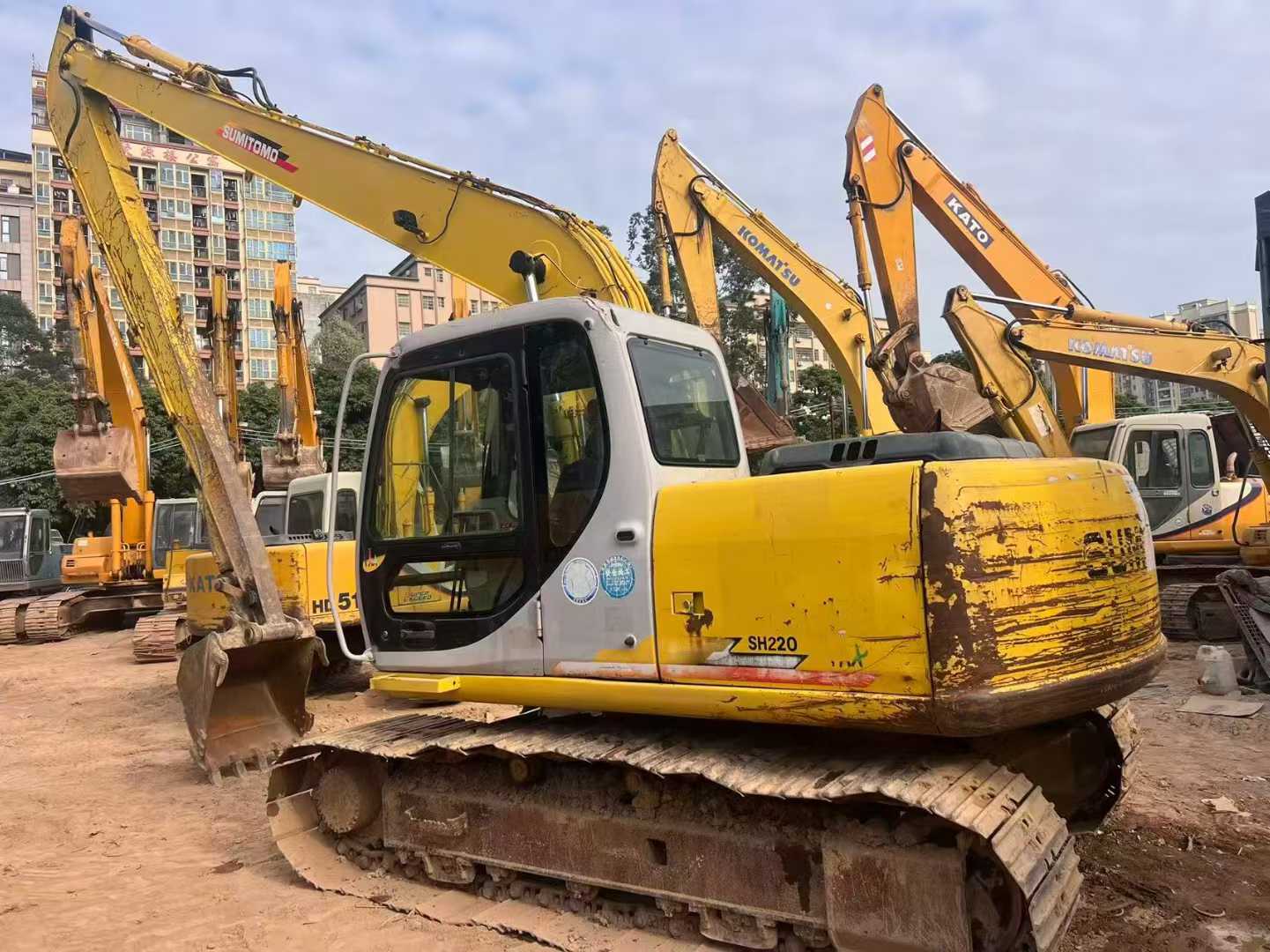 Buy Sumitomo SH120-3 Used Excavator / 1