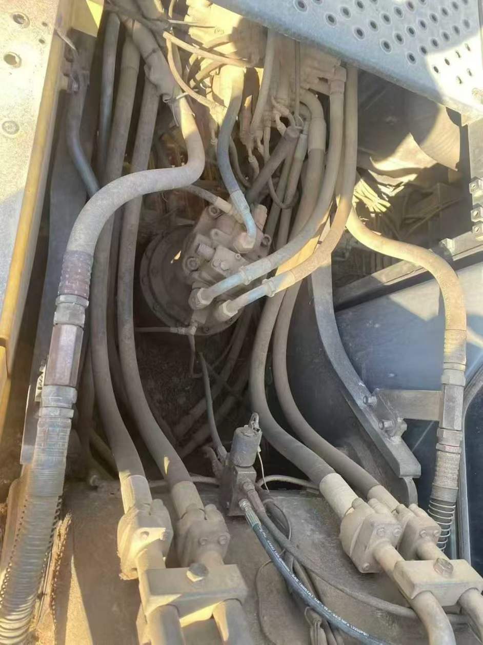 Buy Volvo EC200 Used Excavator / 6 Used Volvo EC200 Excavator 2018 Model / 6