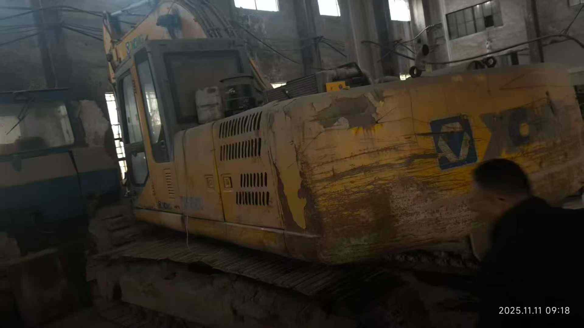 Buy XCMG XE60 Used Excavator / 1