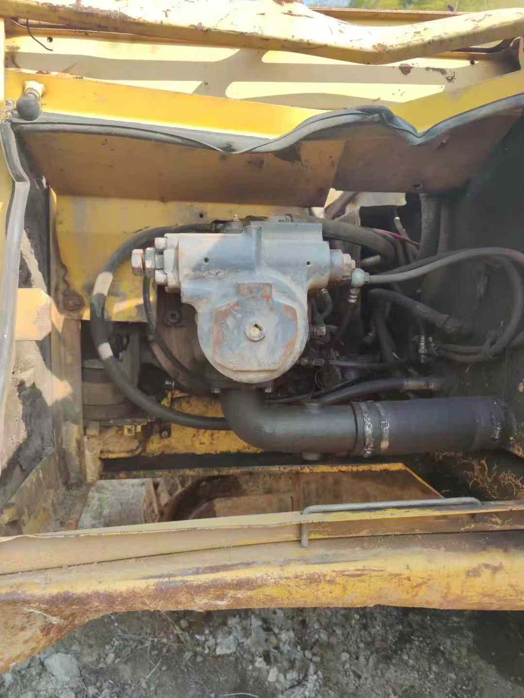 Buy Komatsu PC200-6 Used Excavator / 8 Used Komatsu PC200-6 Excavator 2016 Model / 8