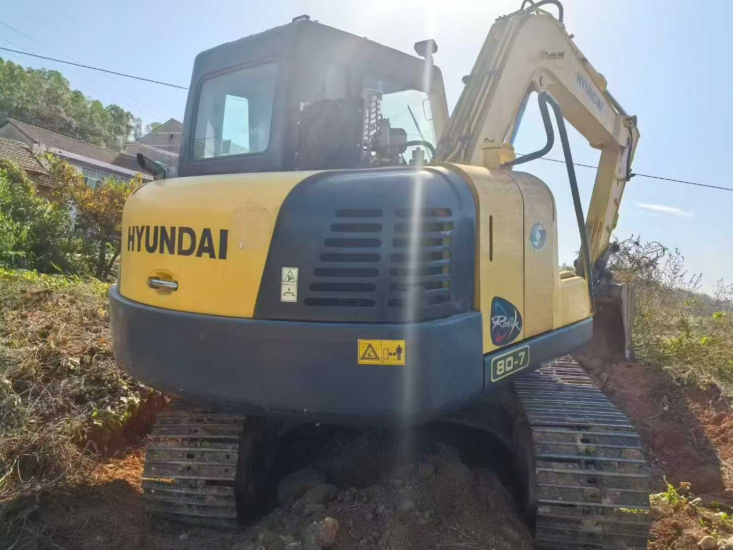 Buy Hyundai HX80 Used Excavator / 1